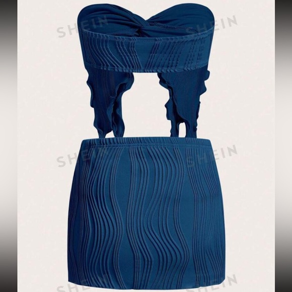 Two Piece Skirt set - Picture 2 of 3